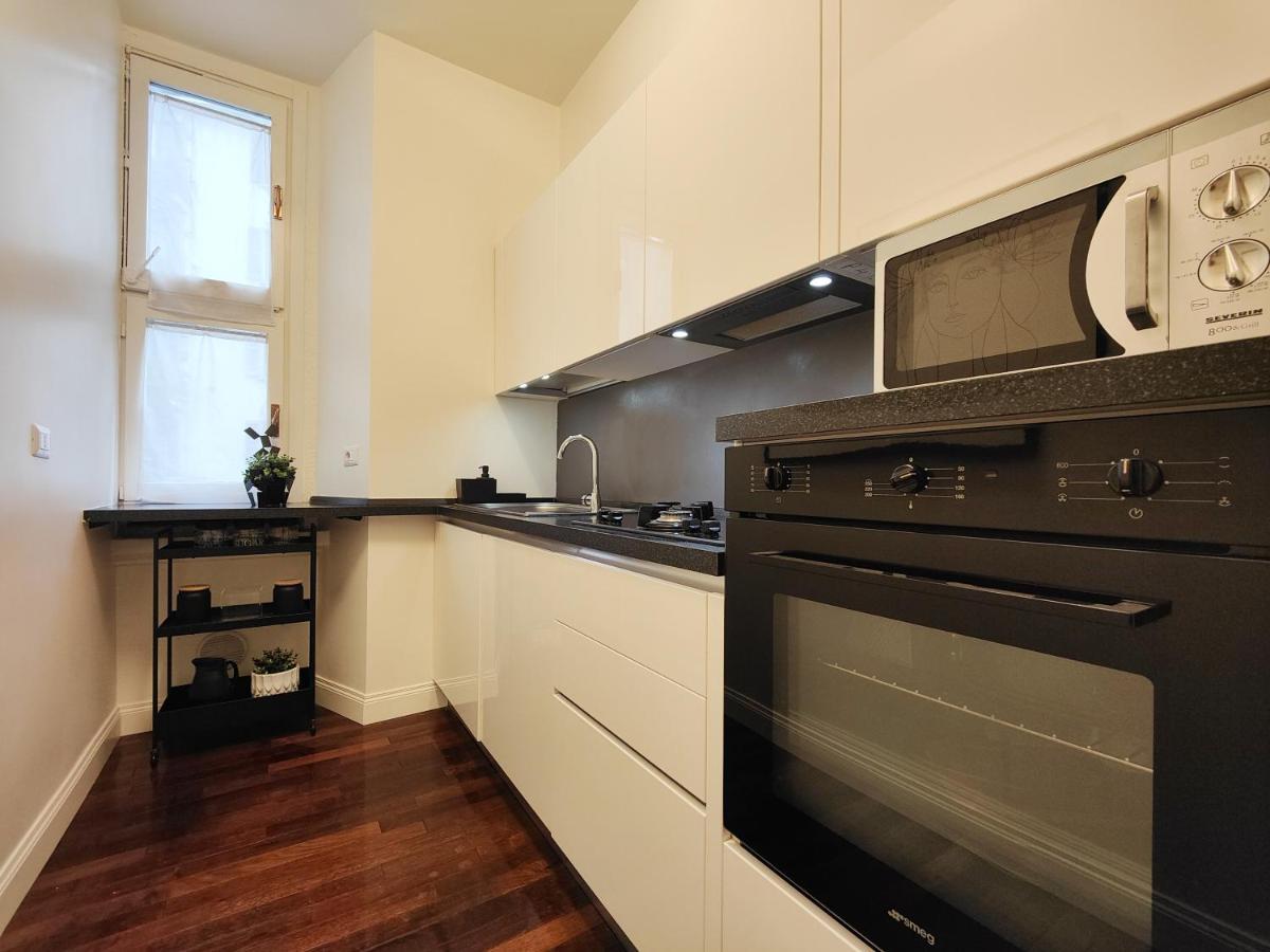 Designed Pop Apartment 2 Bedrooms, 2 Baths In Milan Center - Wifi, Ac, Steps From Subway M1 And M2, Central Station And Airport Connected Ngoại thất bức ảnh